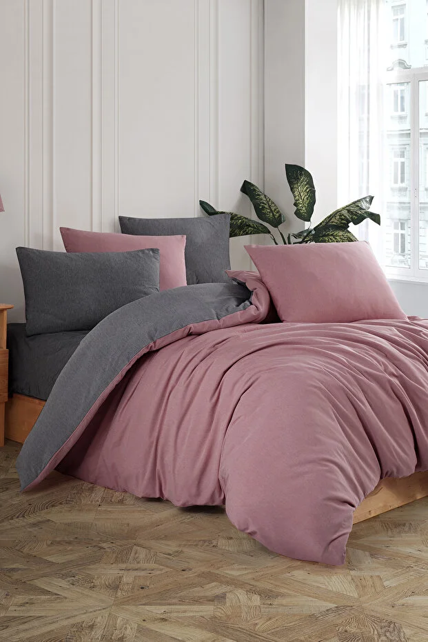 Conzaliza Double Duvet Cover Set with Fitted Sheets | Plum Anthracite