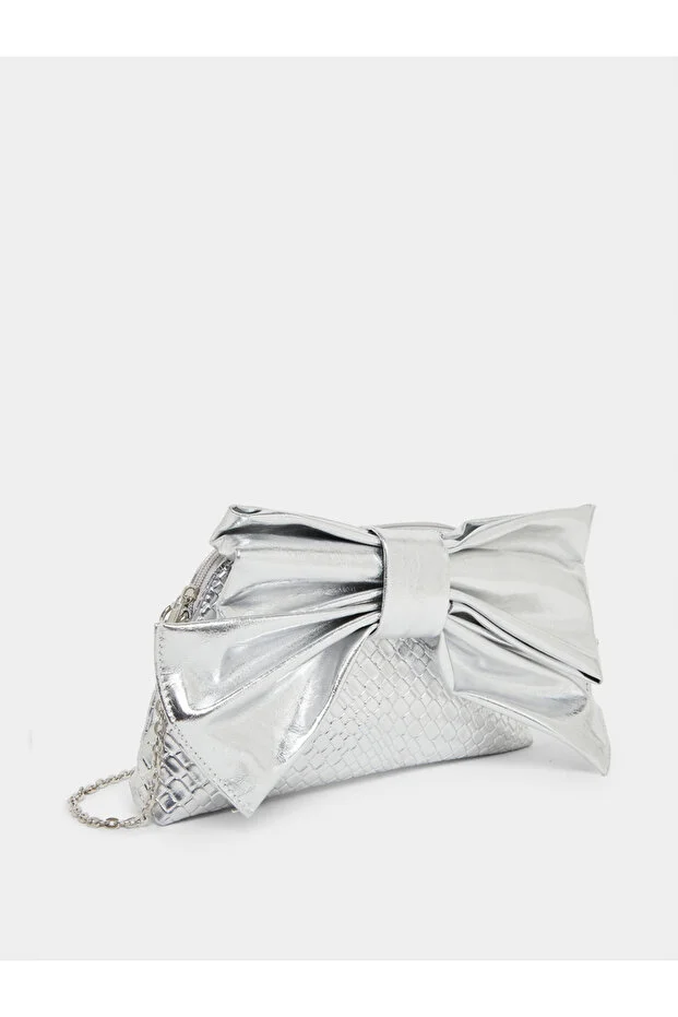 Styli Silver Bow Textured Clutch Bag